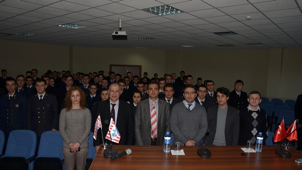 TURKON Denizcilik Turgut Kıran Denizcilik Yüksekokulu Kariyer Günleri Toplu Fotoğraf